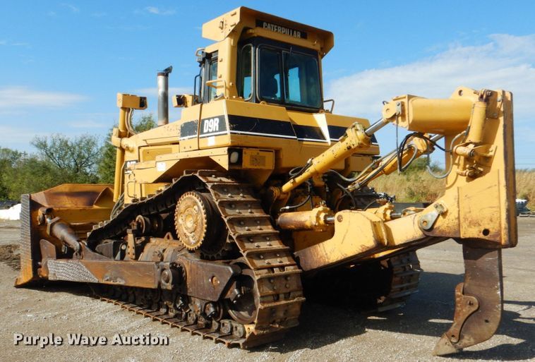 image for item DG1854 1999 Caterpillar D9R  dozer