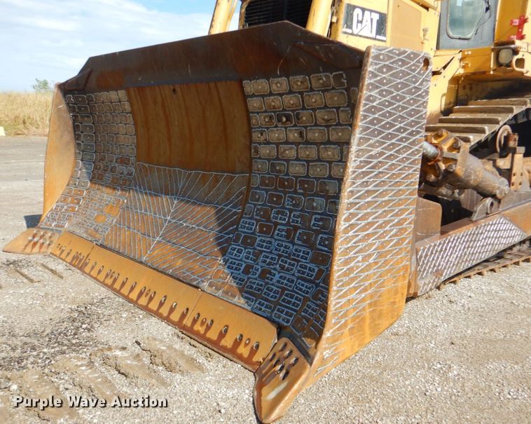 image for item DG1854 1999 Caterpillar D9R  dozer