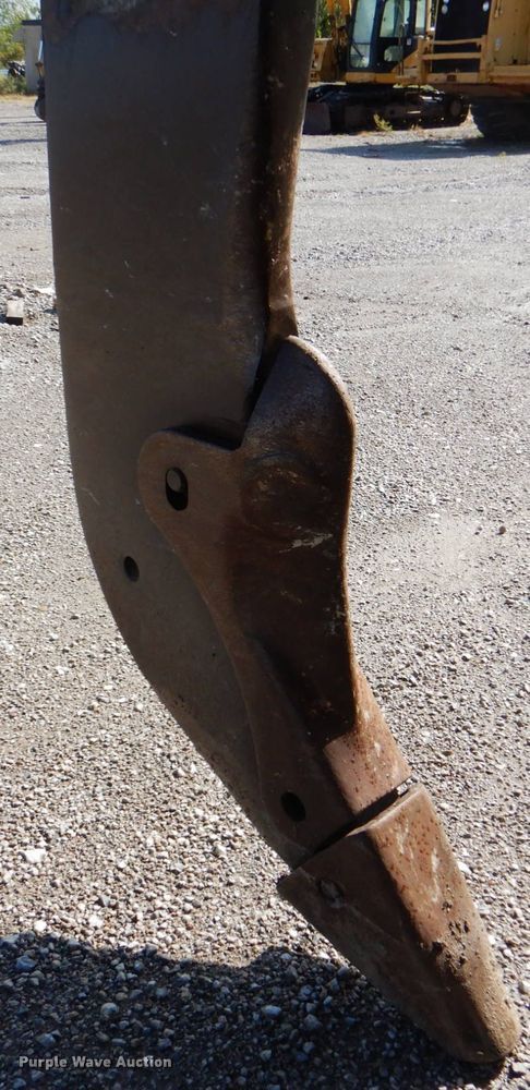 image for item DG1854 1999 Caterpillar D9R  dozer