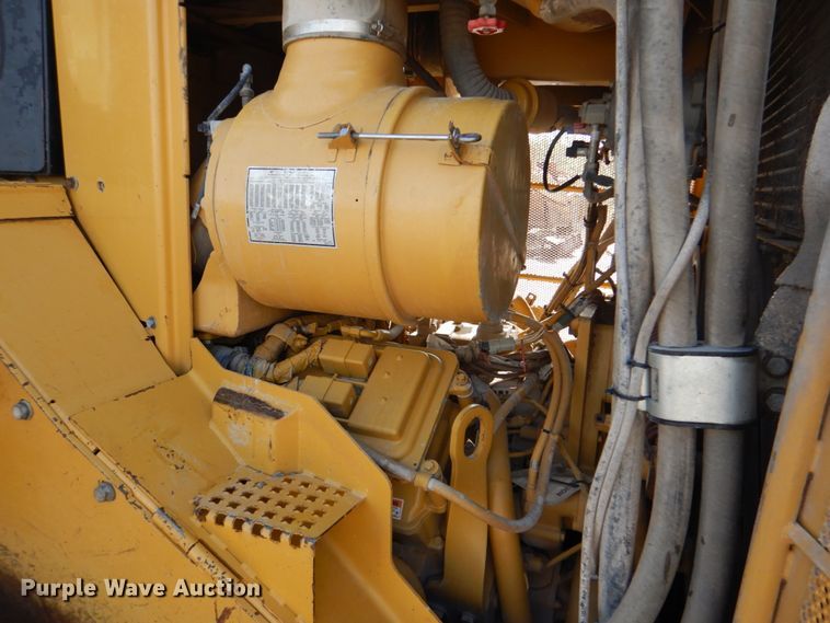 image for item DG1854 1999 Caterpillar D9R  dozer