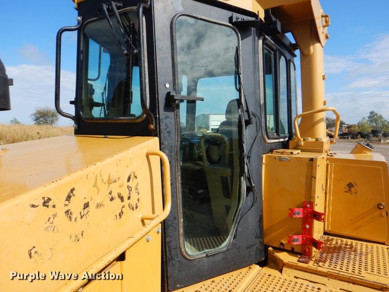image for item DG1854 1999 Caterpillar D9R  dozer