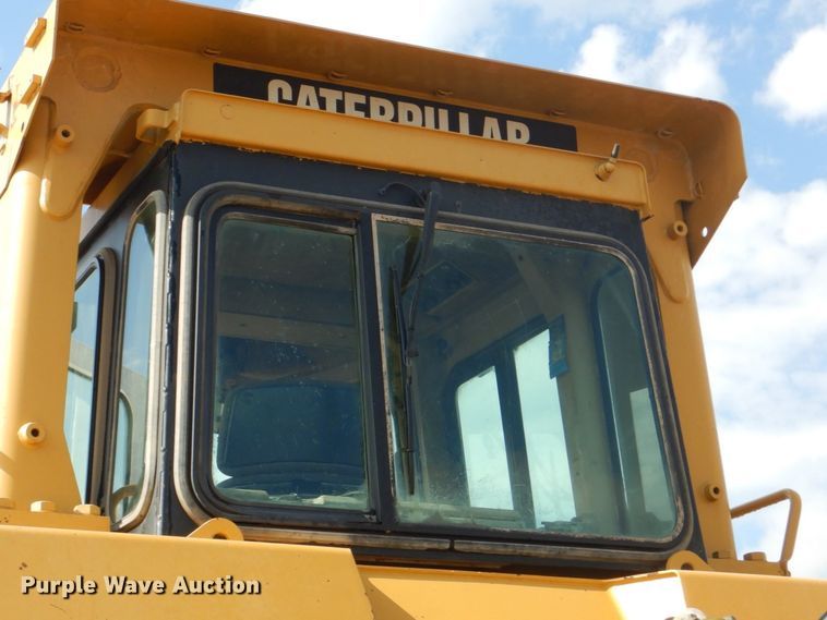 image for item DG1854 1999 Caterpillar D9R  dozer