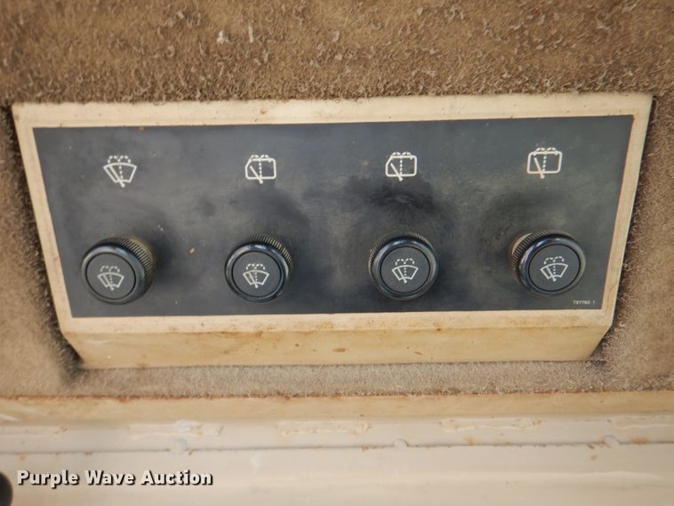 image for item DG1854 1999 Caterpillar D9R  dozer