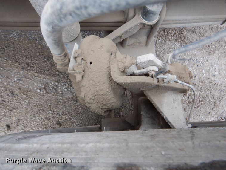 image for item DG1874 2000 Mack R690S  ready mix truck