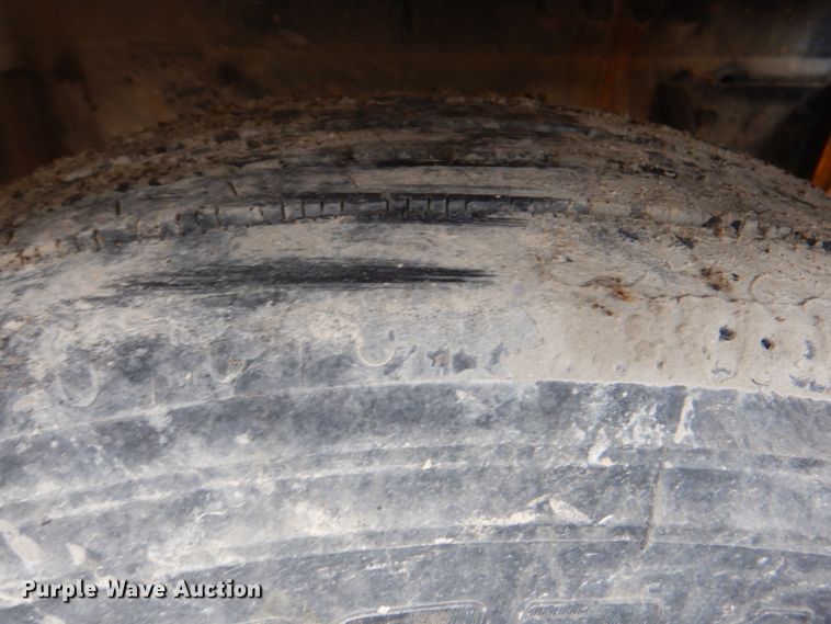 image for item DG1874 2000 Mack R690S  ready mix truck