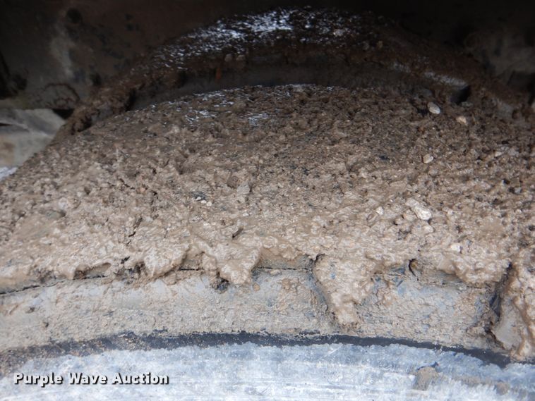 image for item DG1874 2000 Mack R690S  ready mix truck