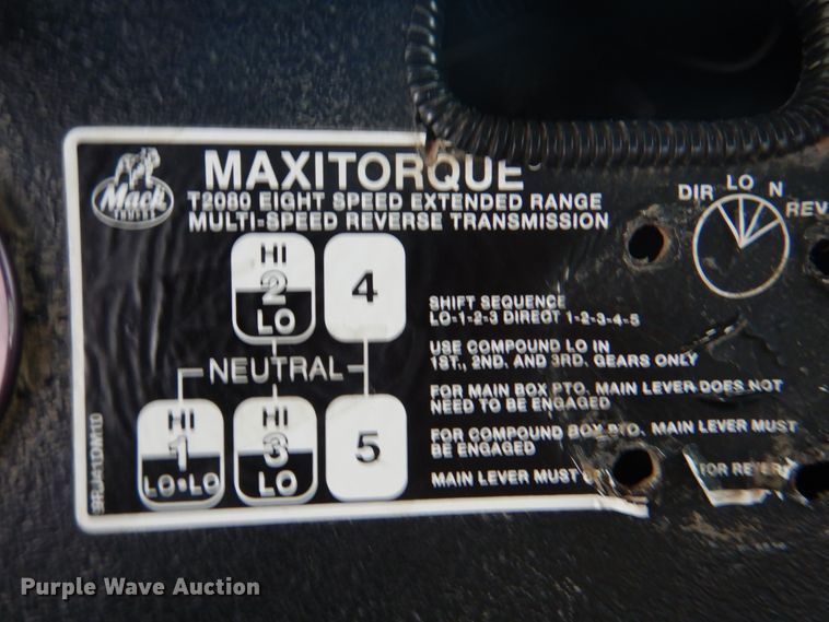 image for item DG1875 1998 Mack RD960S  ready mix truck