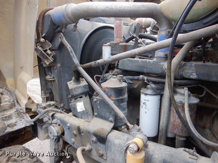 image for item DG1875 1998 Mack RD960S  ready mix truck