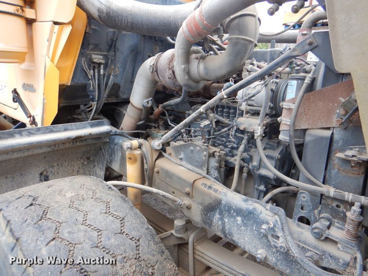 image for item DG1875 1998 Mack RD960S  ready mix truck