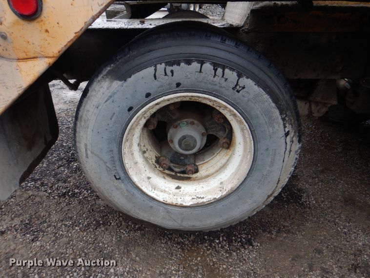 image for item DG1875 1998 Mack RD960S  ready mix truck