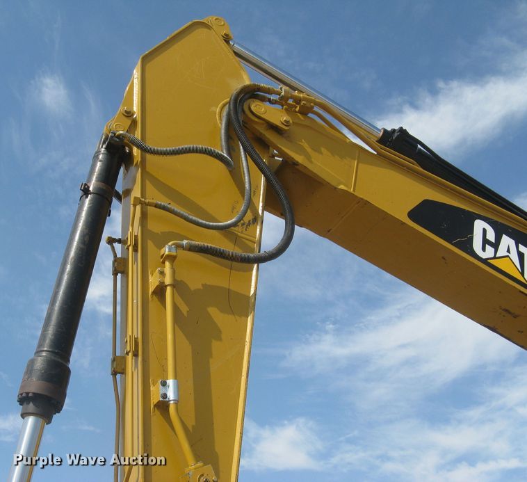 image for item DG5309 2009 Caterpillar 320DL  excavator