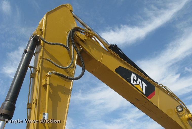 image for item DG5309 2009 Caterpillar 320DL  excavator