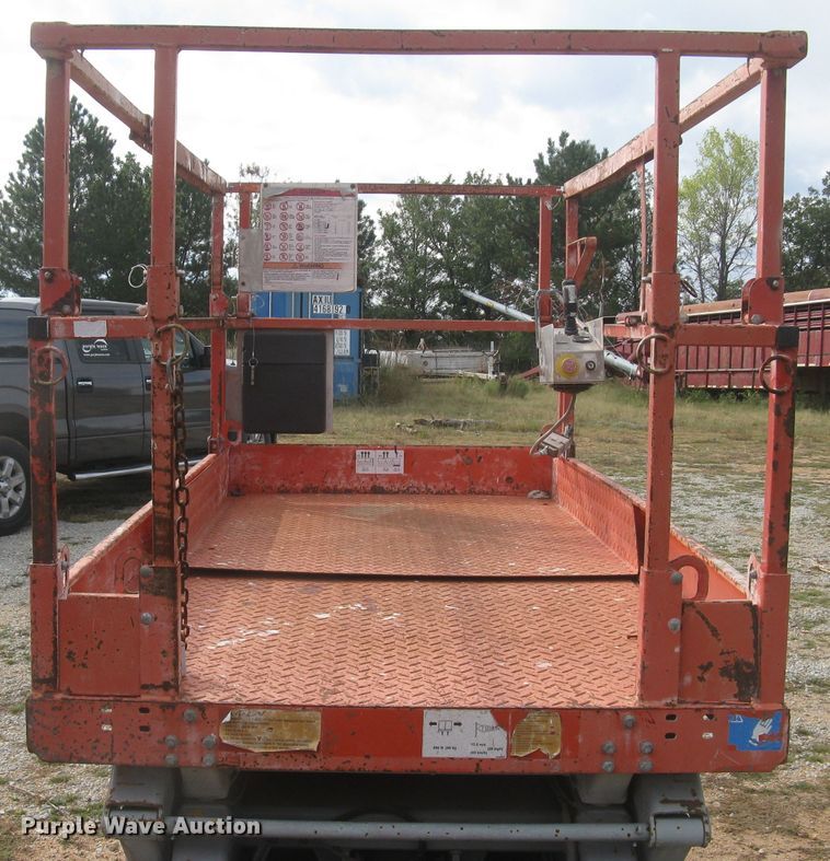 image for item DG5313 Sky Jack SJIII 4626  scissor lift