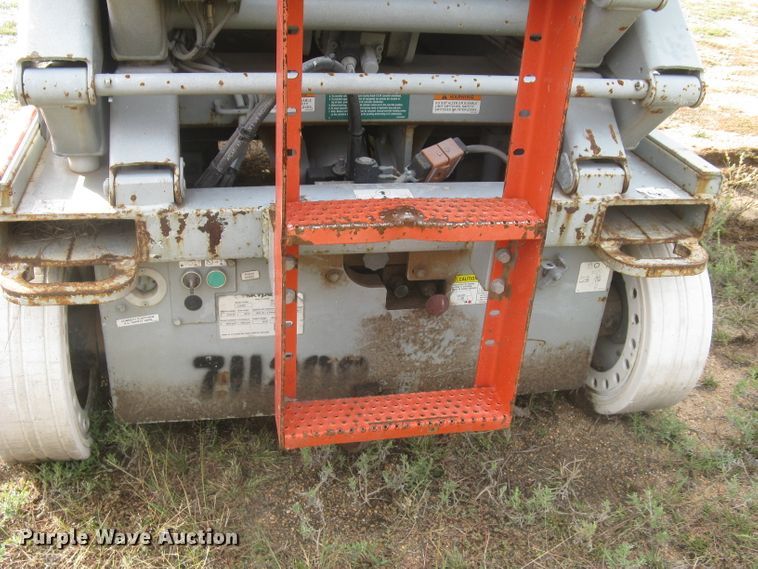 image for item DG5313 Sky Jack SJIII 4626  scissor lift