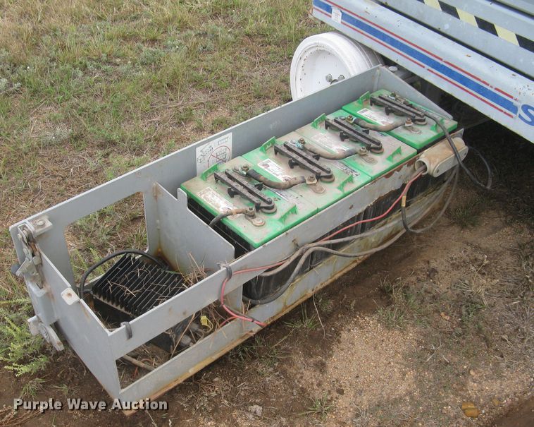 image for item DG5313 Sky Jack SJIII 4626  scissor lift