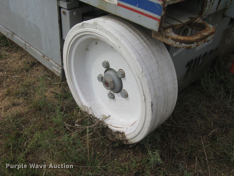 image for item DG5313 Sky Jack SJIII 4626  scissor lift