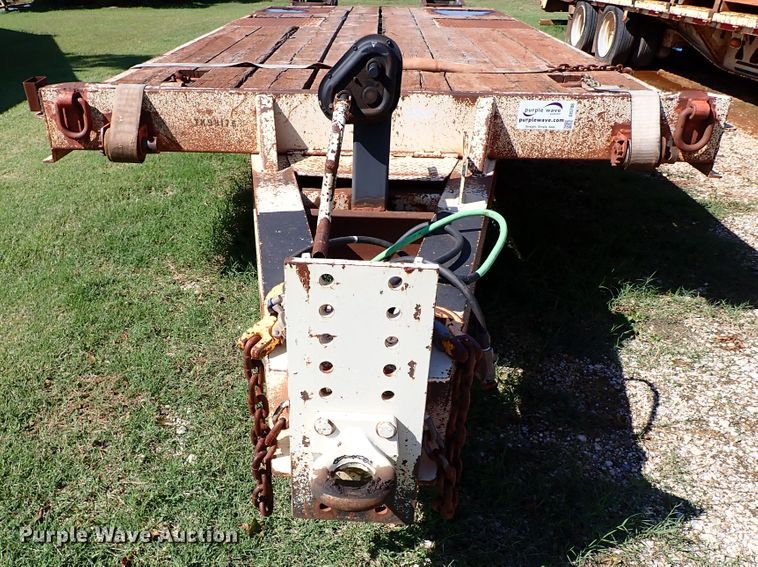 image for item DI5788 2000 Trail King TK40LP-2400  equipment trailer