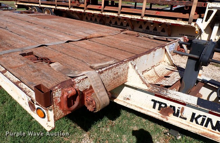 image for item DI5788 2000 Trail King TK40LP-2400  equipment trailer