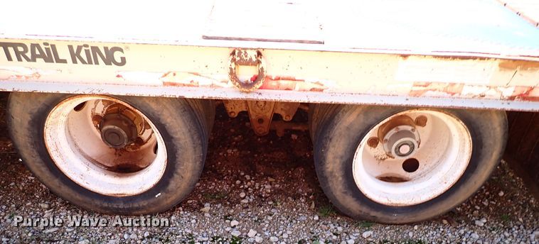 image for item DI5788 2000 Trail King TK40LP-2400  equipment trailer