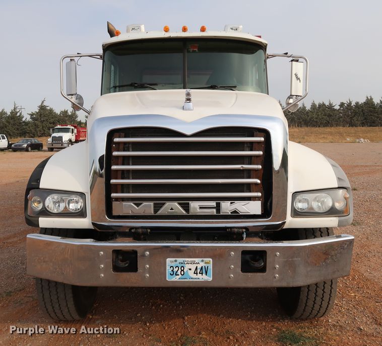image for item DJ1976 2009 Mack GU713  dump truck