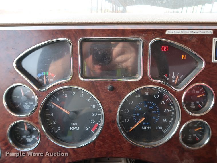 image for item DJ1976 2009 Mack GU713  dump truck