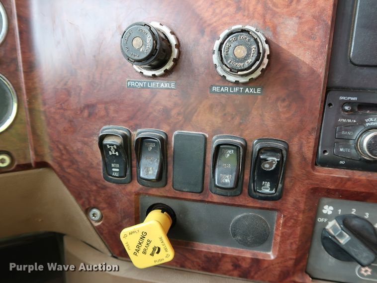 image for item DJ1976 2009 Mack GU713  dump truck