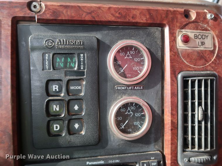 image for item DJ1976 2009 Mack GU713  dump truck