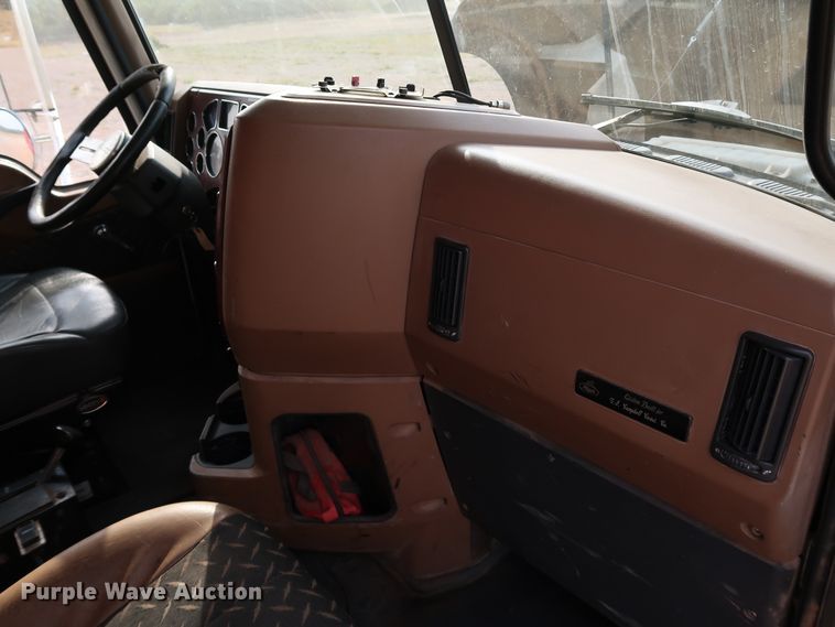 image for item DJ1976 2009 Mack GU713  dump truck