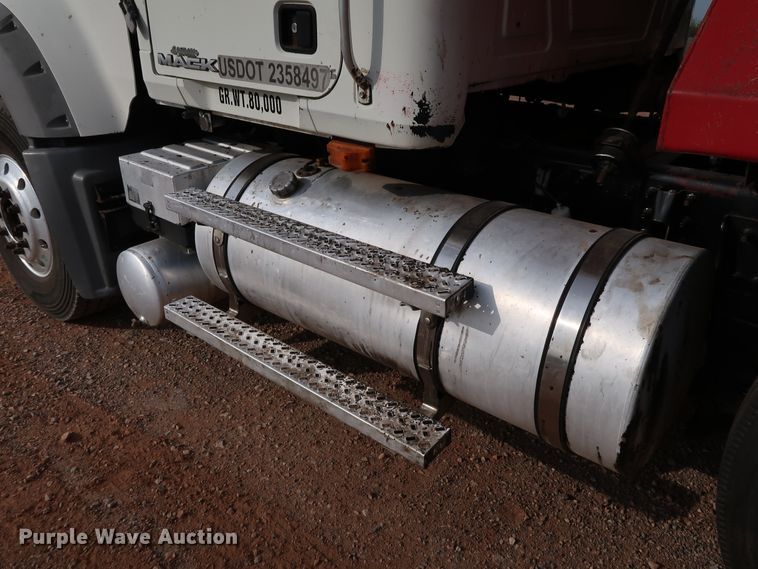 image for item DJ1976 2009 Mack GU713  dump truck