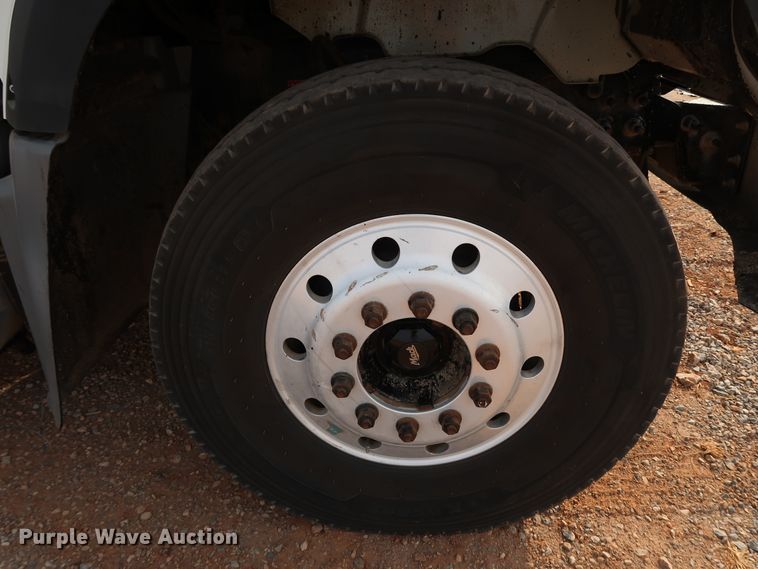 image for item DJ1976 2009 Mack GU713  dump truck