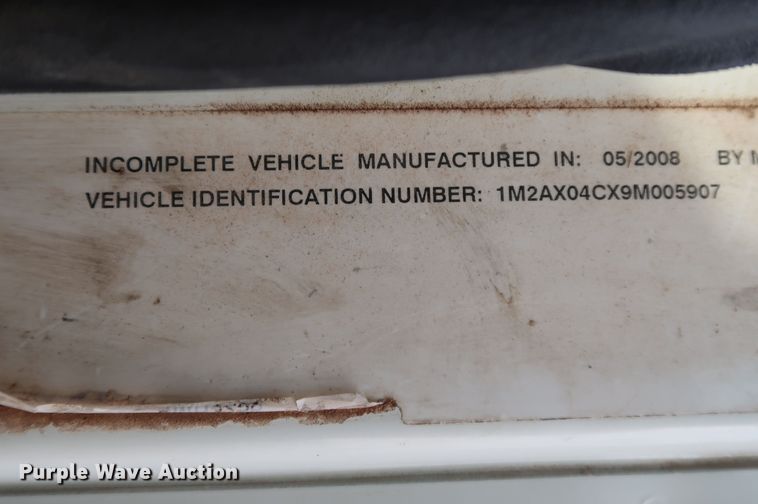 image for item DJ1976 2009 Mack GU713  dump truck