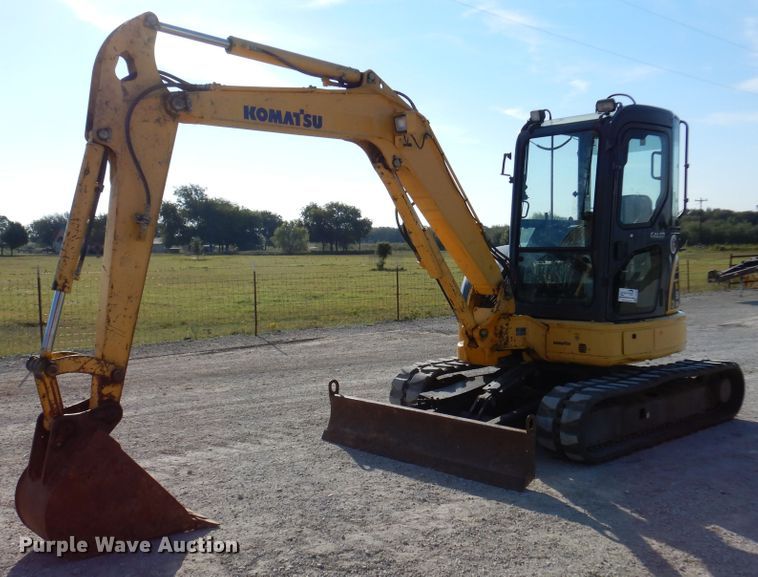 image for item DJ7420 2007 Komatsu PC50MR-2  mini excavator