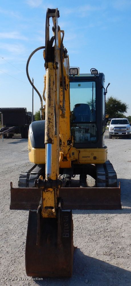 image for item DJ7420 2007 Komatsu PC50MR-2  mini excavator