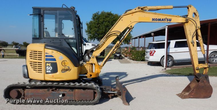 image for item DJ7420 2007 Komatsu PC50MR-2  mini excavator
