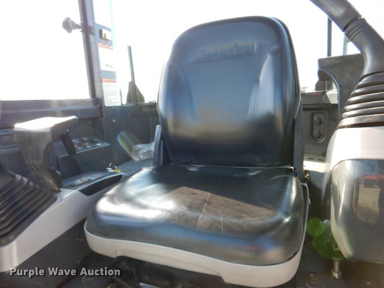 image for item DJ7420 2007 Komatsu PC50MR-2  mini excavator