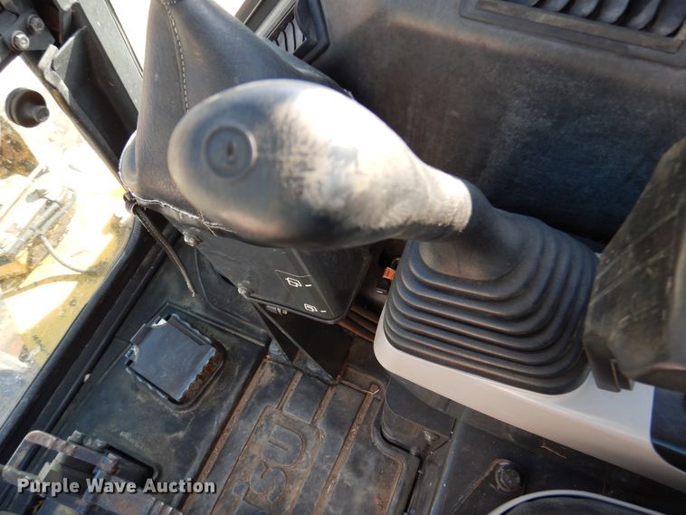 image for item DJ7420 2007 Komatsu PC50MR-2  mini excavator