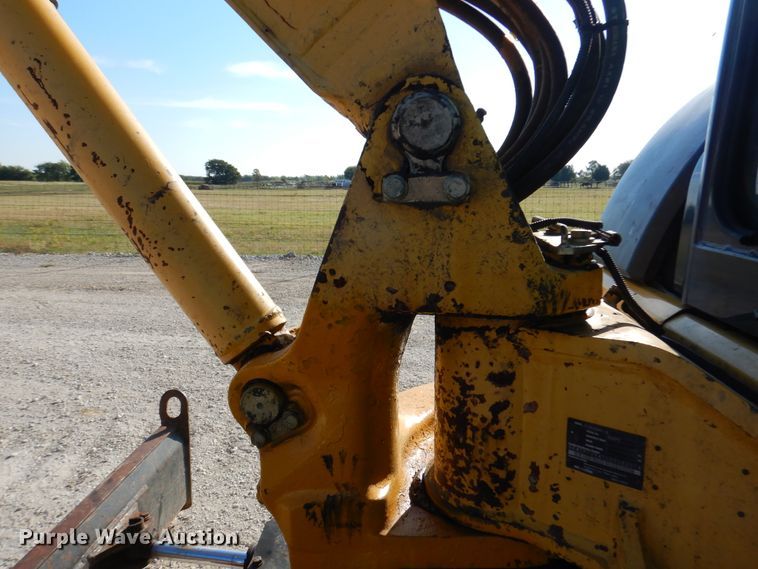 image for item DJ7420 2007 Komatsu PC50MR-2  mini excavator