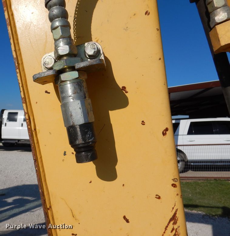 image for item DJ7420 2007 Komatsu PC50MR-2  mini excavator