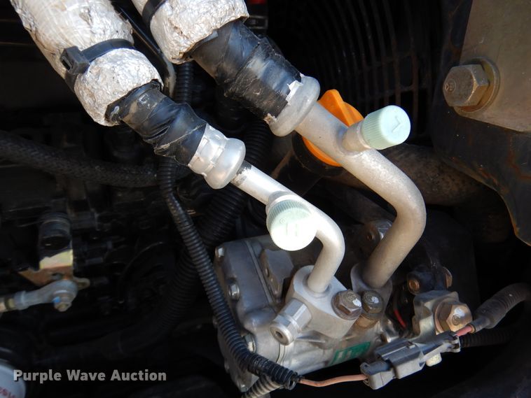 image for item DJ7420 2007 Komatsu PC50MR-2  mini excavator