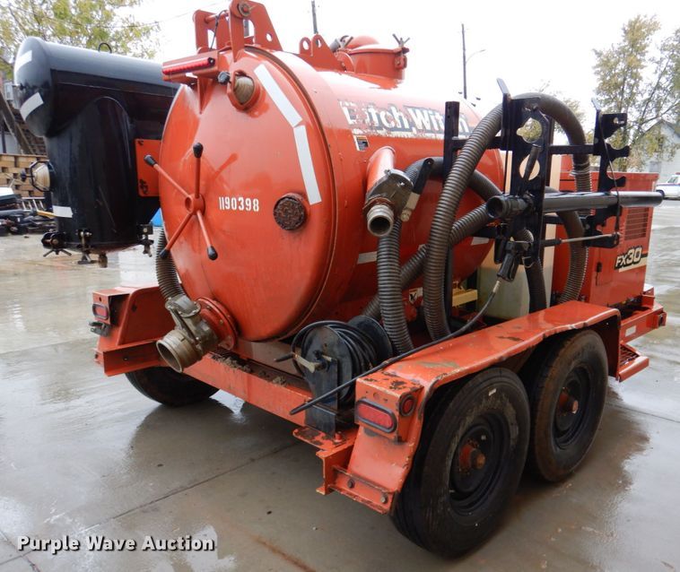 image for item DK1259 2010 Ditch Witch FX30  vacuum excavator