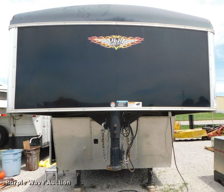 image for item DK8601 2015 H & H  enclosed cargo trailer