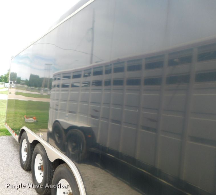 image for item DK8601 2015 H & H  enclosed cargo trailer