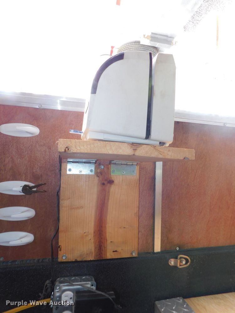 image for item DK8601 2015 H & H  enclosed cargo trailer