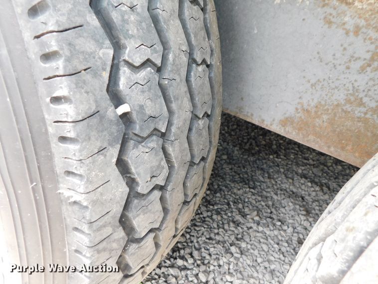 image for item DK8601 2015 H & H  enclosed cargo trailer