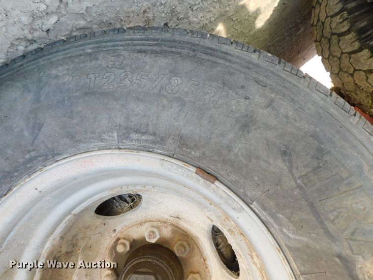 image for item DK8626 2012 Lone Wolf 4P7  equipment trailer