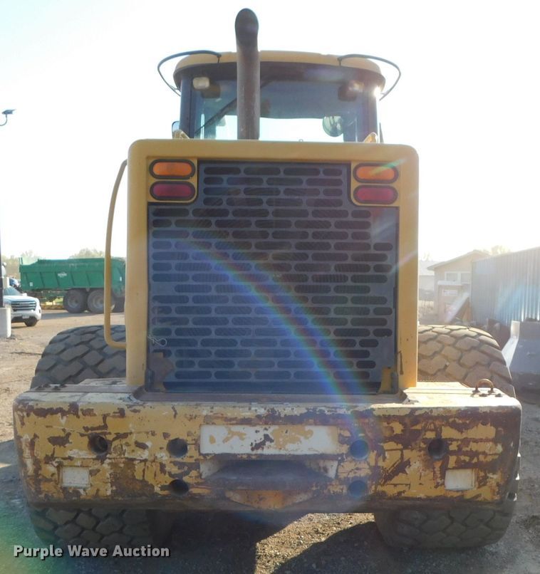 image for item DK8668 2002 John Deere 624H  wheel loader