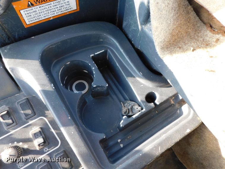 image for item DK8668 2002 John Deere 624H  wheel loader