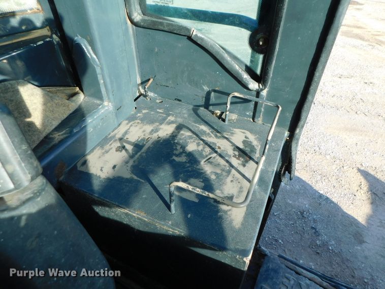 image for item DK8668 2002 John Deere 624H  wheel loader