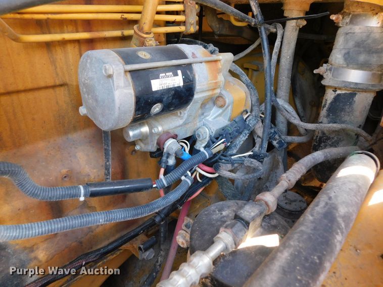 image for item DK8668 2002 John Deere 624H  wheel loader