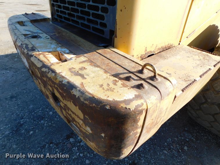 image for item DK8668 2002 John Deere 624H  wheel loader